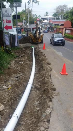 Comercial Contenedores Manuel Antonio Quepos