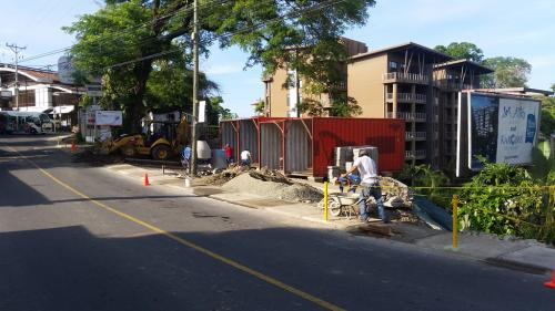 Comercial Contenedores Manuel Antonio Quepos